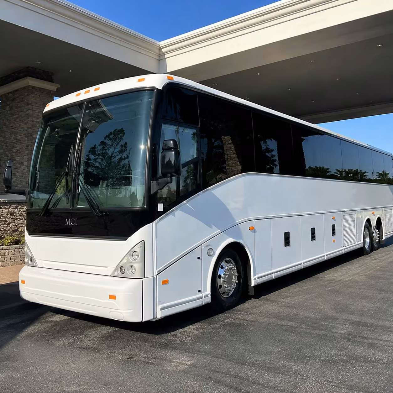 old bridge airport transfer shuttle bus services